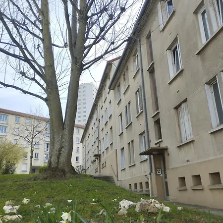 A 5 Min De Paris! Apartment Le Kremlin-Bicetre Exterior photo